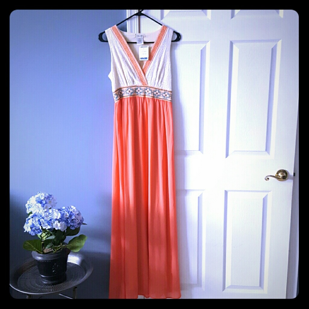 Maxi dress