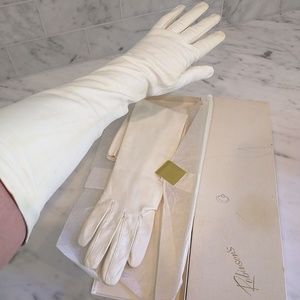 Vintage elbow length white real kid gloves
