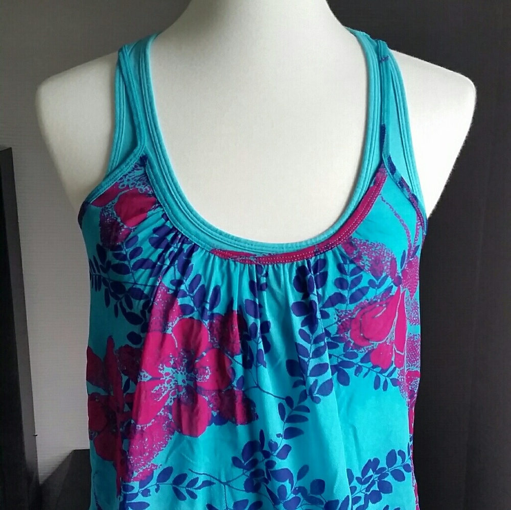 Floral tank top