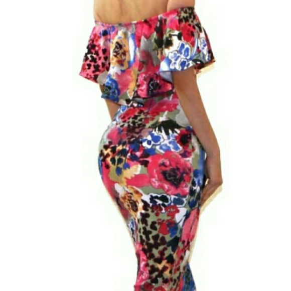 Dress - Picture 4 of 4