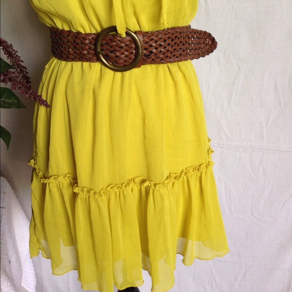 Adorable Gianni Bini Off Shoulder Chiffon Dress - Picture 3 of 4