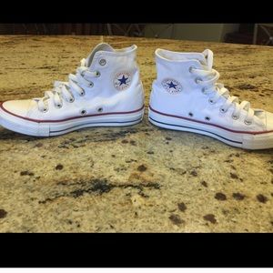 High top converse!!