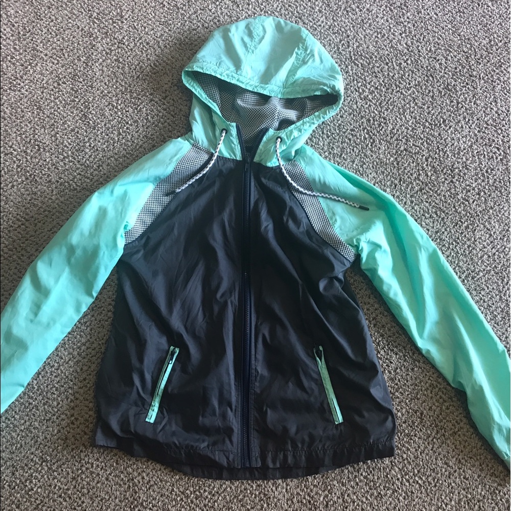 Women's Rain shell Jacket.