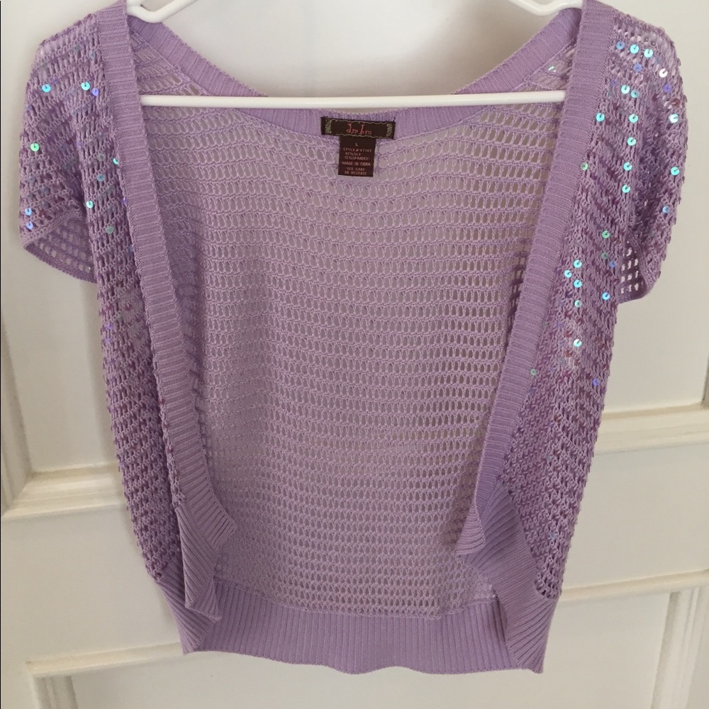 Cap sleeve crochet shrug with sequins