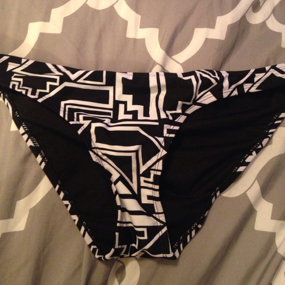 3 items for $12! - Forever 21 bathing suit bottoms