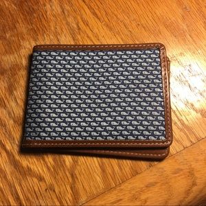 Vineyard Vines wallet