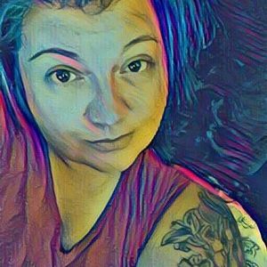 Meet your Posher, Tonya