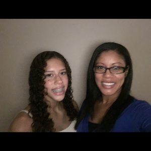 Meet your Posher, Maya