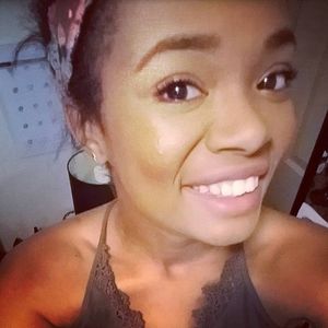 Meet your Posher, Jacqueline