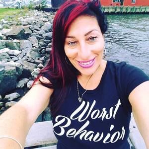 Meet your Posher, Pamela