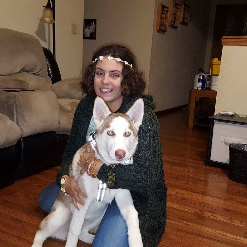 Meet your Posher, Becca