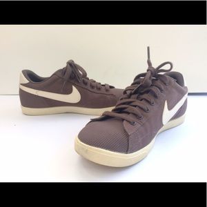 Brown Nike Canvas  Shoes