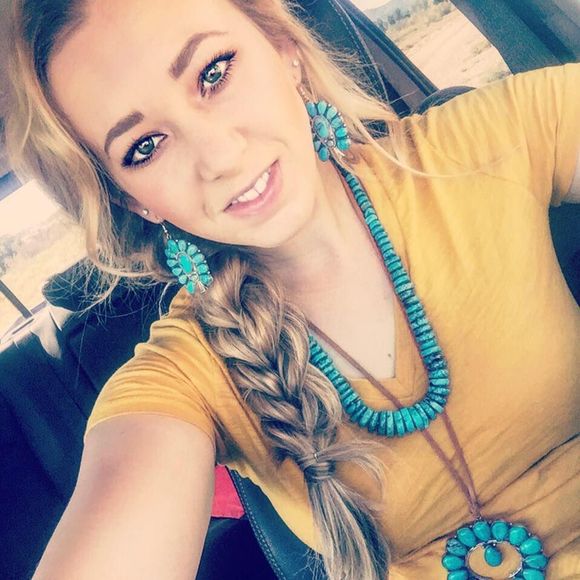 Meet your Posher, Juliet - Picture 1 of 1