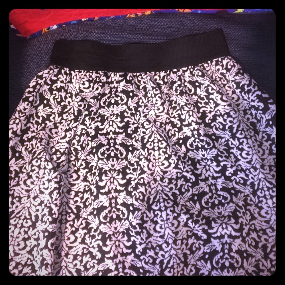 Cute skirt!!