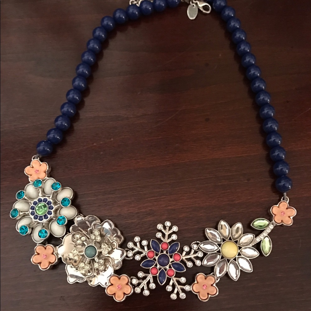 Lia Sophia statement necklace