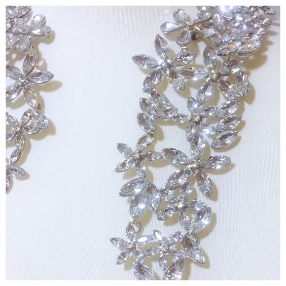 Crystal Flowers Statement Necklace - Picture 4 of 4