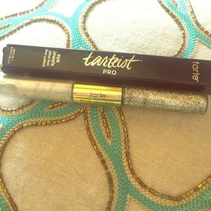 BIB  Tarteist Pro Silver glitter eye liner