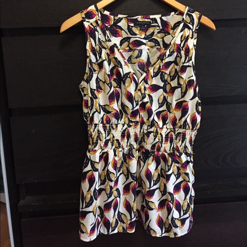 Banana Republic sleeveless top