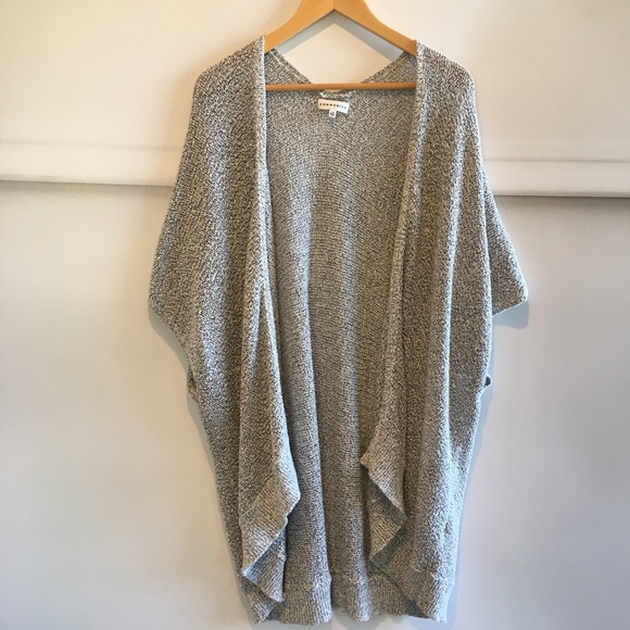 Aritzia Sweaters - Community oversized knitted cardi