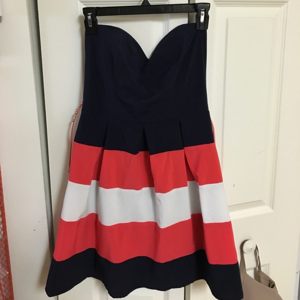 Strapless 7/8 Dress PERFECT FOR GRADS!