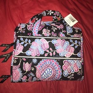 Vera bradley hanging organizer