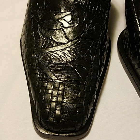 Black Clogs 7M woven with design - Picture 6 of 7
