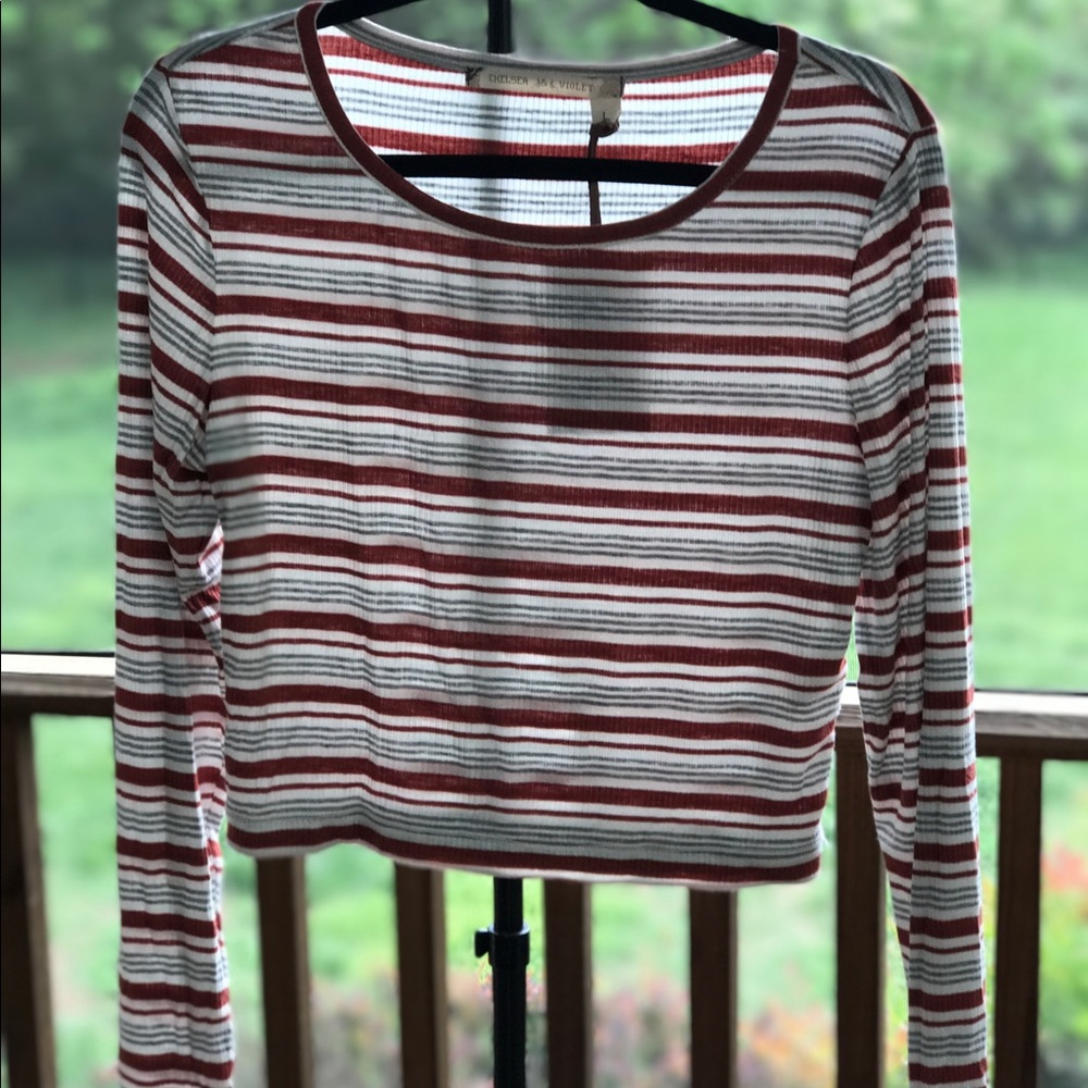 Long sleeve crop top