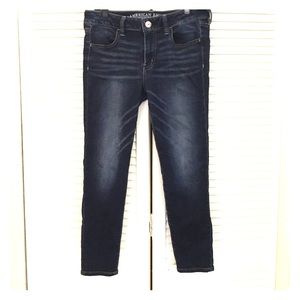 AE Sz 8 super stretch jeans