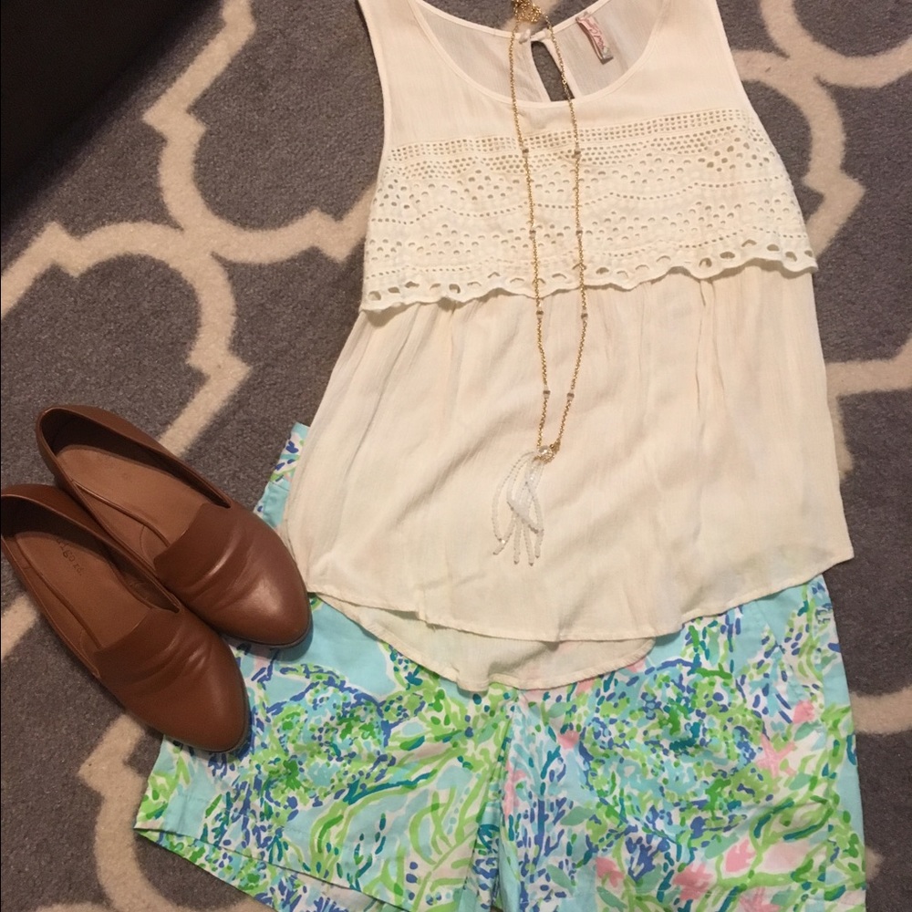 Lilly Pulitzer Callahan Shorts Size 8