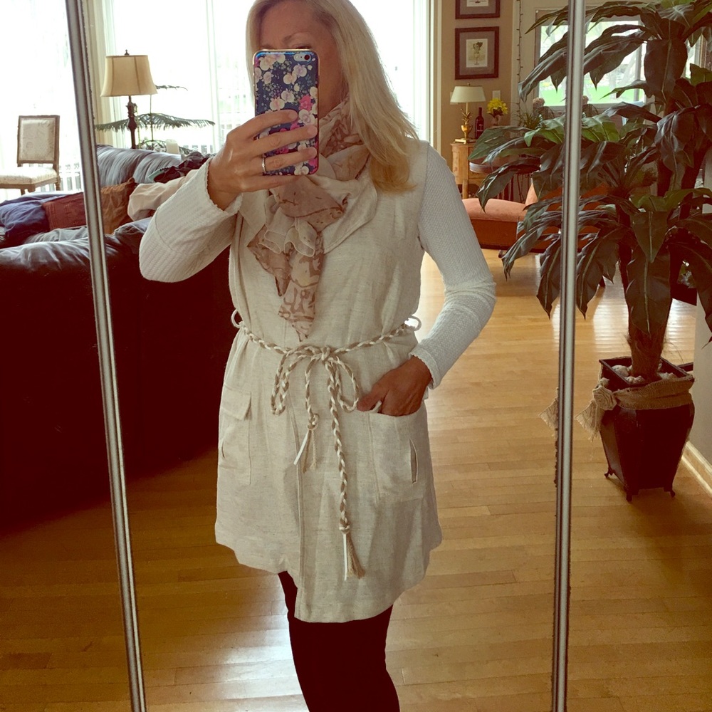 SALE!!!🆕💕Cute Linen sleeveless Vest/jacket.🌺