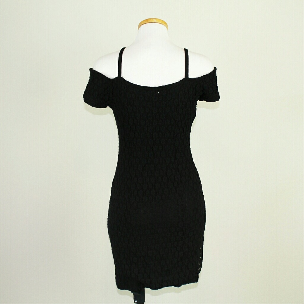 NWT Silence + Noise Off The Shoulder Bodycon Dress - Picture 4 of 5