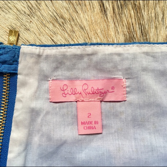 NWOT Lilly Pulitzer Blue Eyelet Mini Skirt Sz 2 - Picture 3 of 3