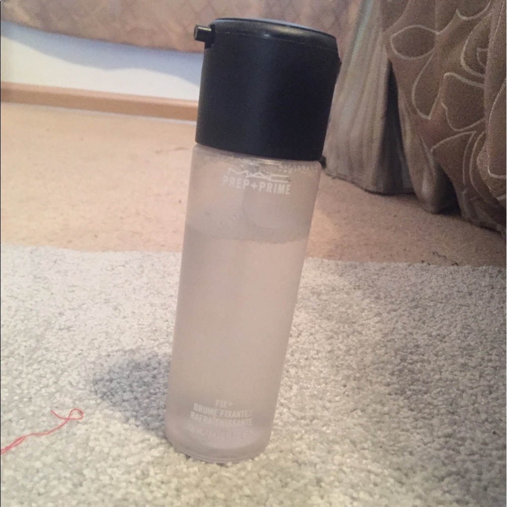 MAC prep + prime spray