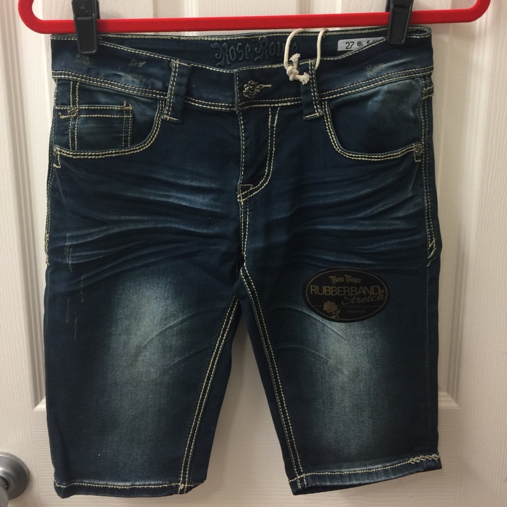 Denim Bermuda.