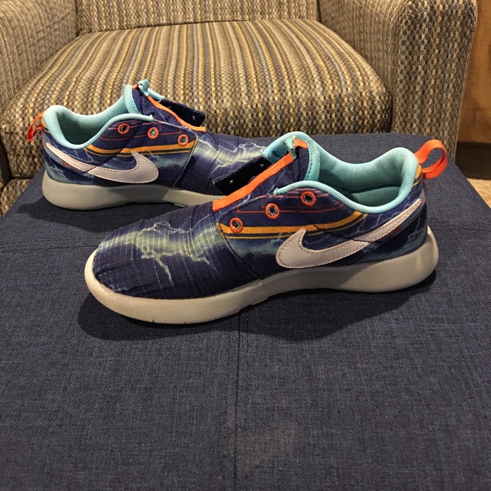 Young boys Nike sneakers