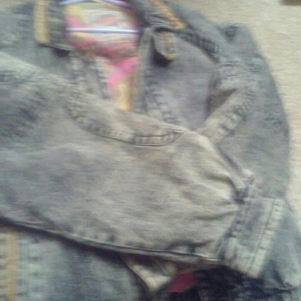 Jacket - Picture 2 of 3