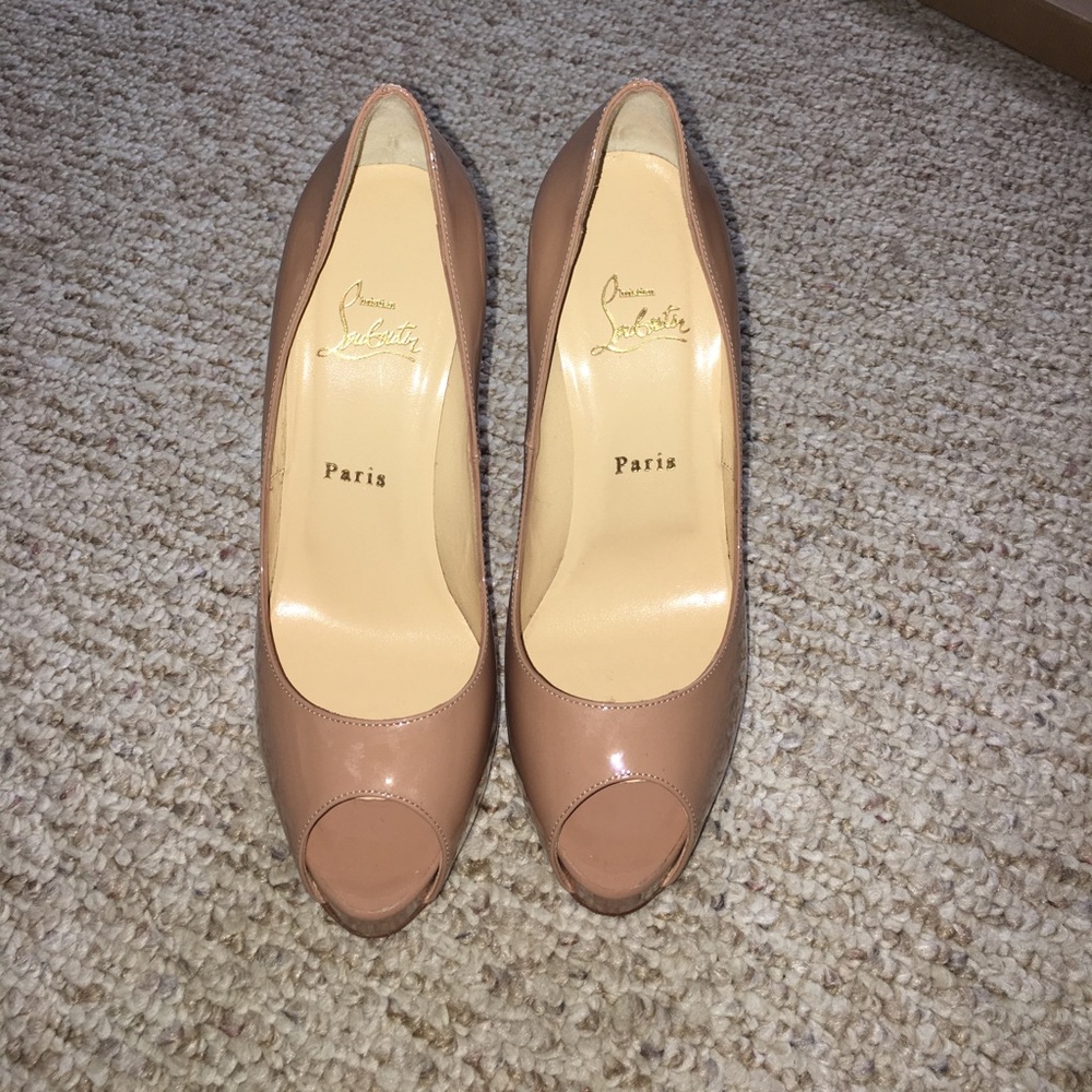 Christian Louboutin New Very Prive 120 Patent