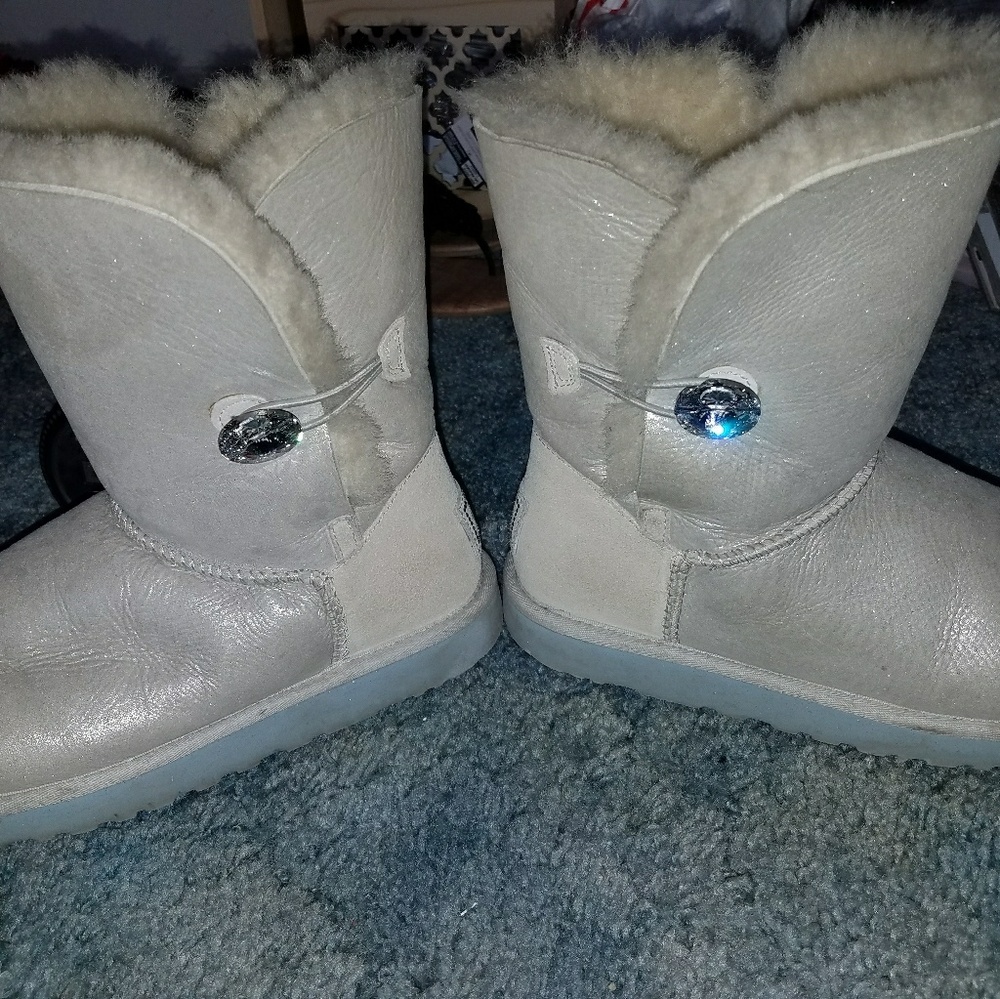 Sparkly white wedding edition uggs