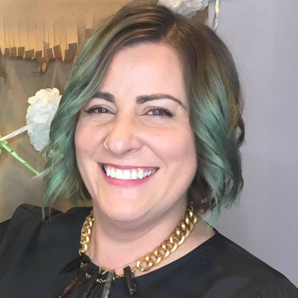 Meet your Posher, Stephanie
