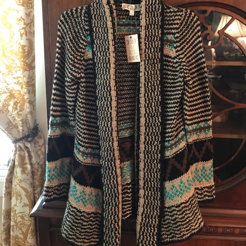 💕💕💕 BNWT Cute cardigan!