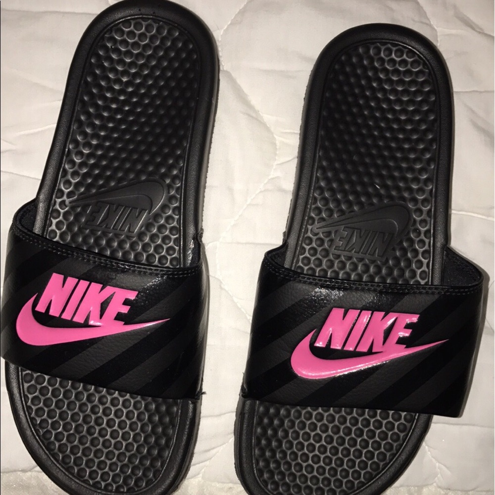 Nike slides