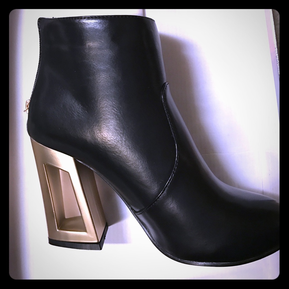 Daisy Street Boots Size 8