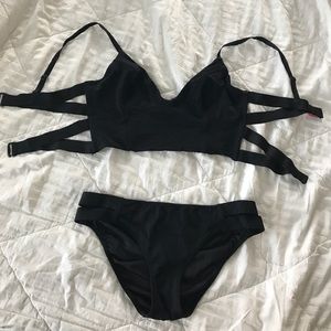Victoria's Secret / Strappy Black Bikini