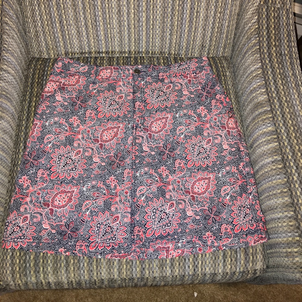 BNWOT Croft&Barrow Skort