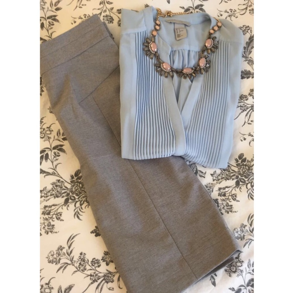 🚨FINAL MARKDOWN🚨Light Blue Blouse