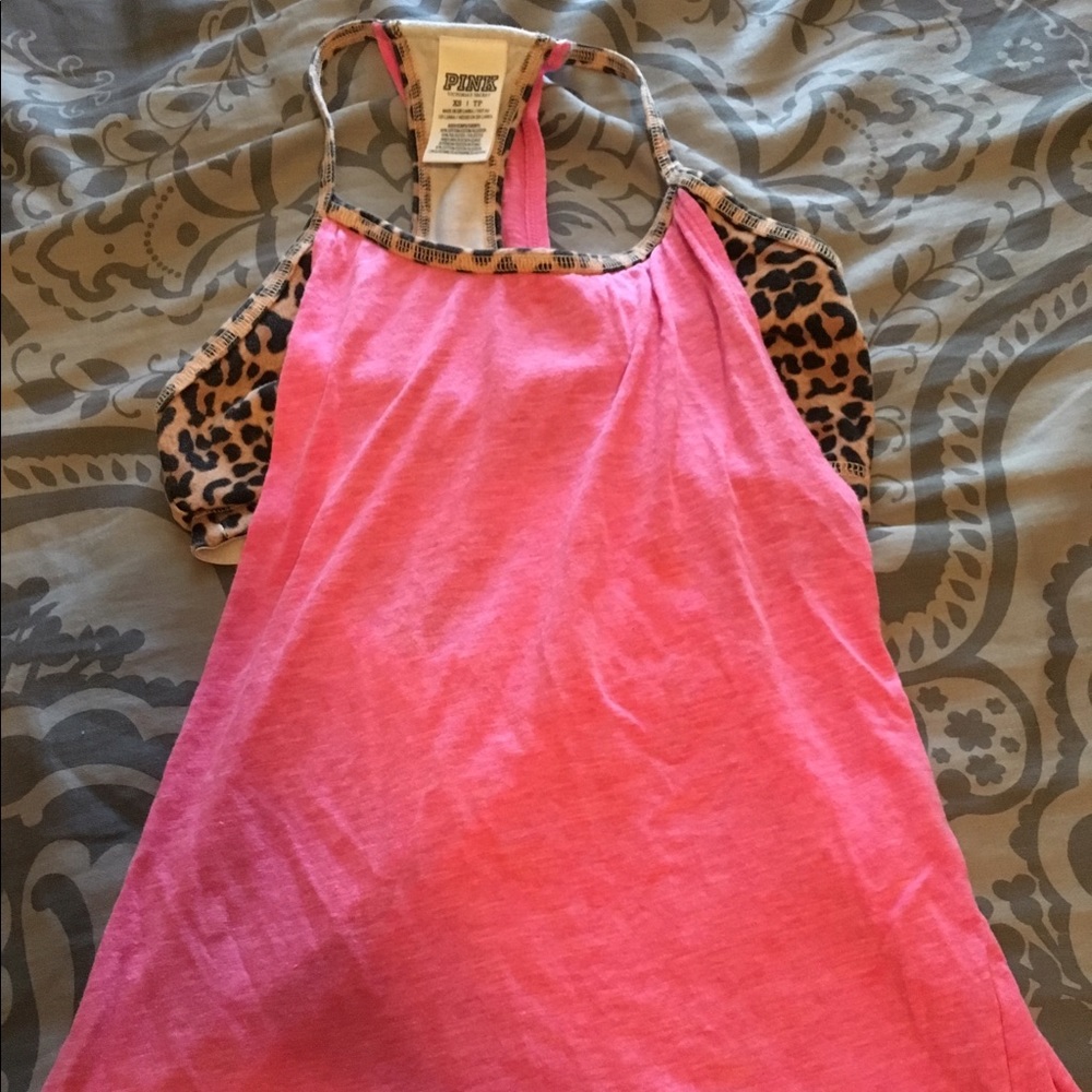 PINK. PERFECT CONDITION. BUILT IN SPORTS BRA.