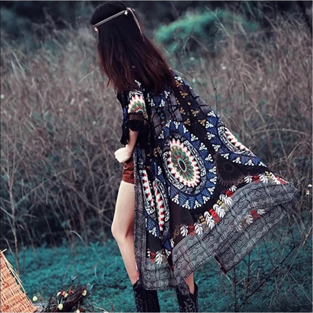 LOWEST PRICE☄️SALE☄️Sz L-XL Kimono Cover Up - Picture 5 of 8