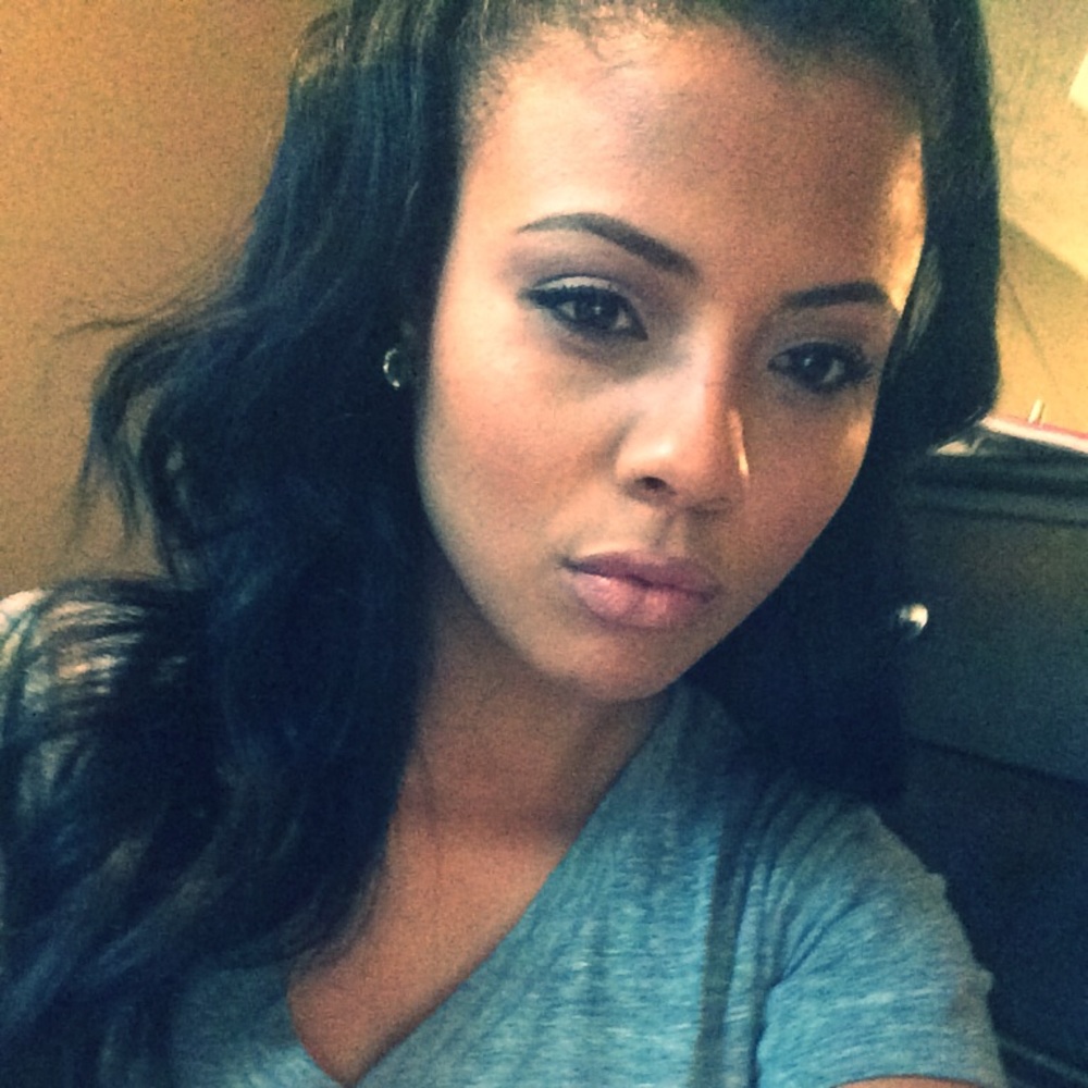 Meet your Posher, Candice