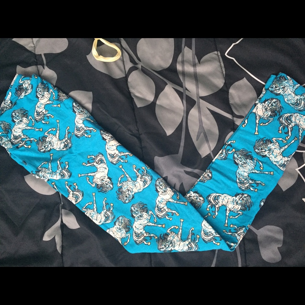NWT Blue Horse Lularoe leggings