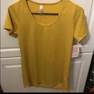 Classic t NWT